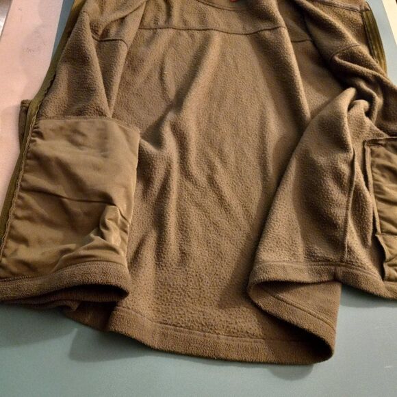 Caribou Creek Green Vest - Picture 5 of 6